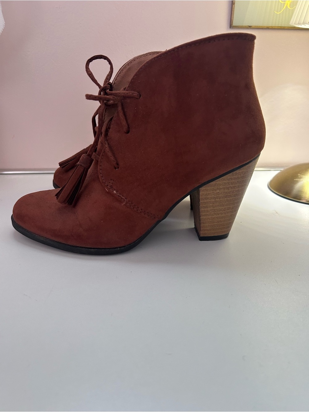 Qupid tobacco colored ankle boots size 7